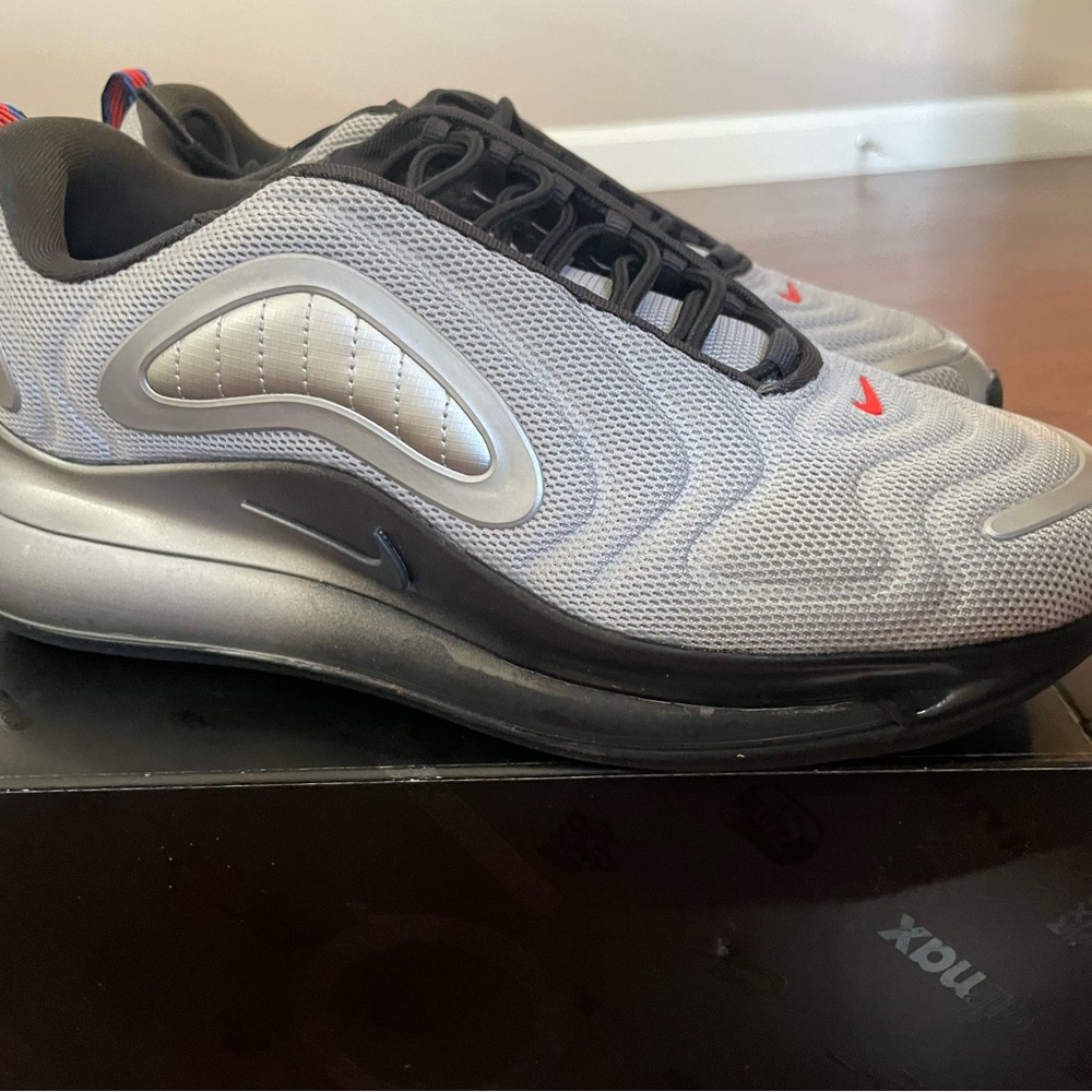 Nike air max 720
